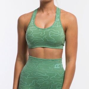 ARISE Camo Sports Bra in green / produced by ECHT size Large